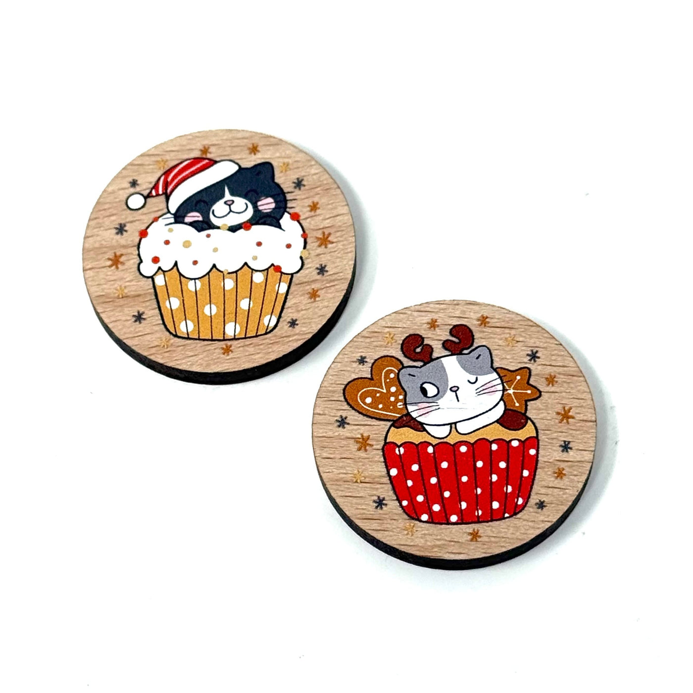 Reversible 'Cat-Cakes' Needle Minder Set with Tin