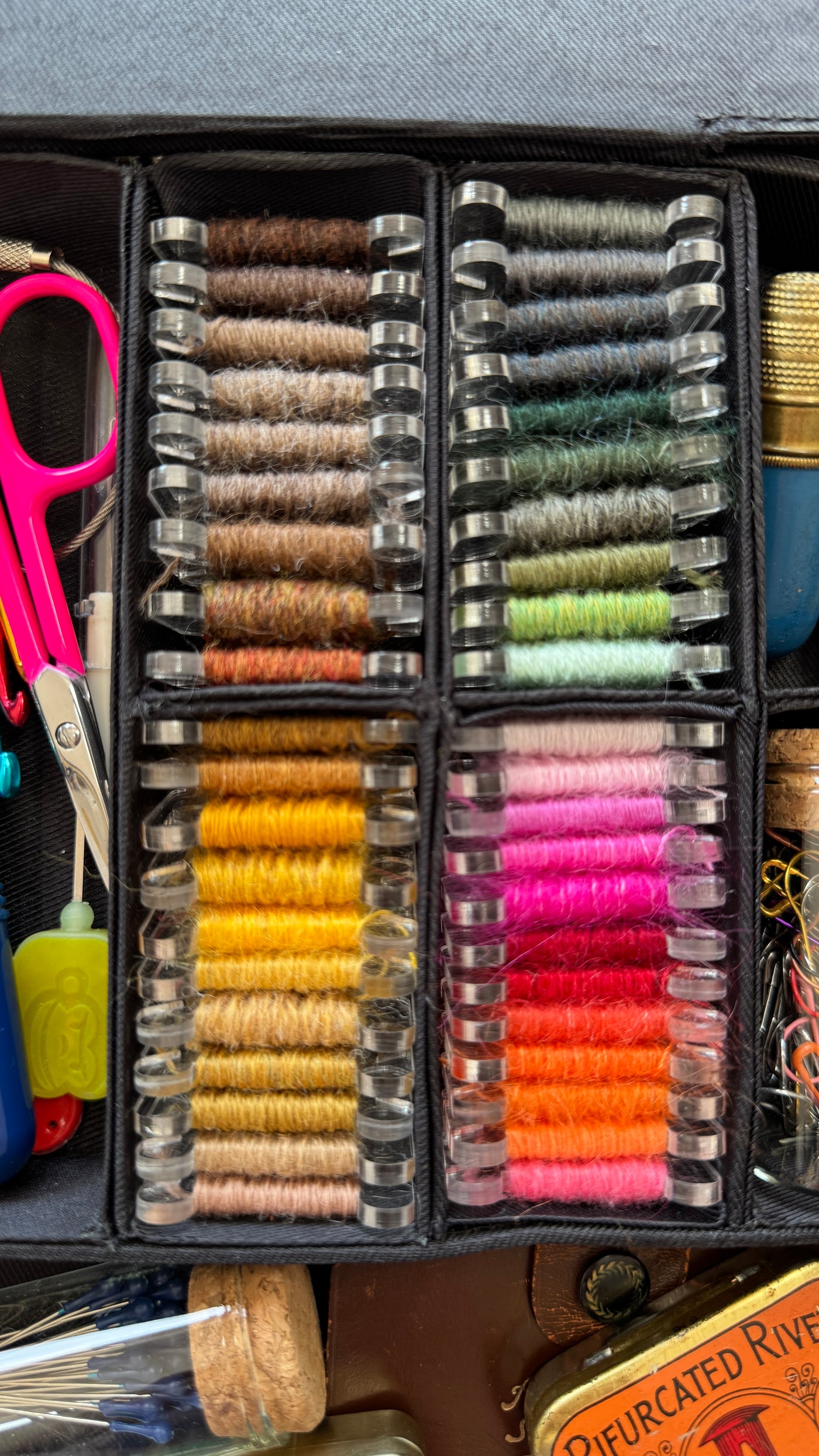 Muud Flora Organisation Case with x60 FREE slim bobbins