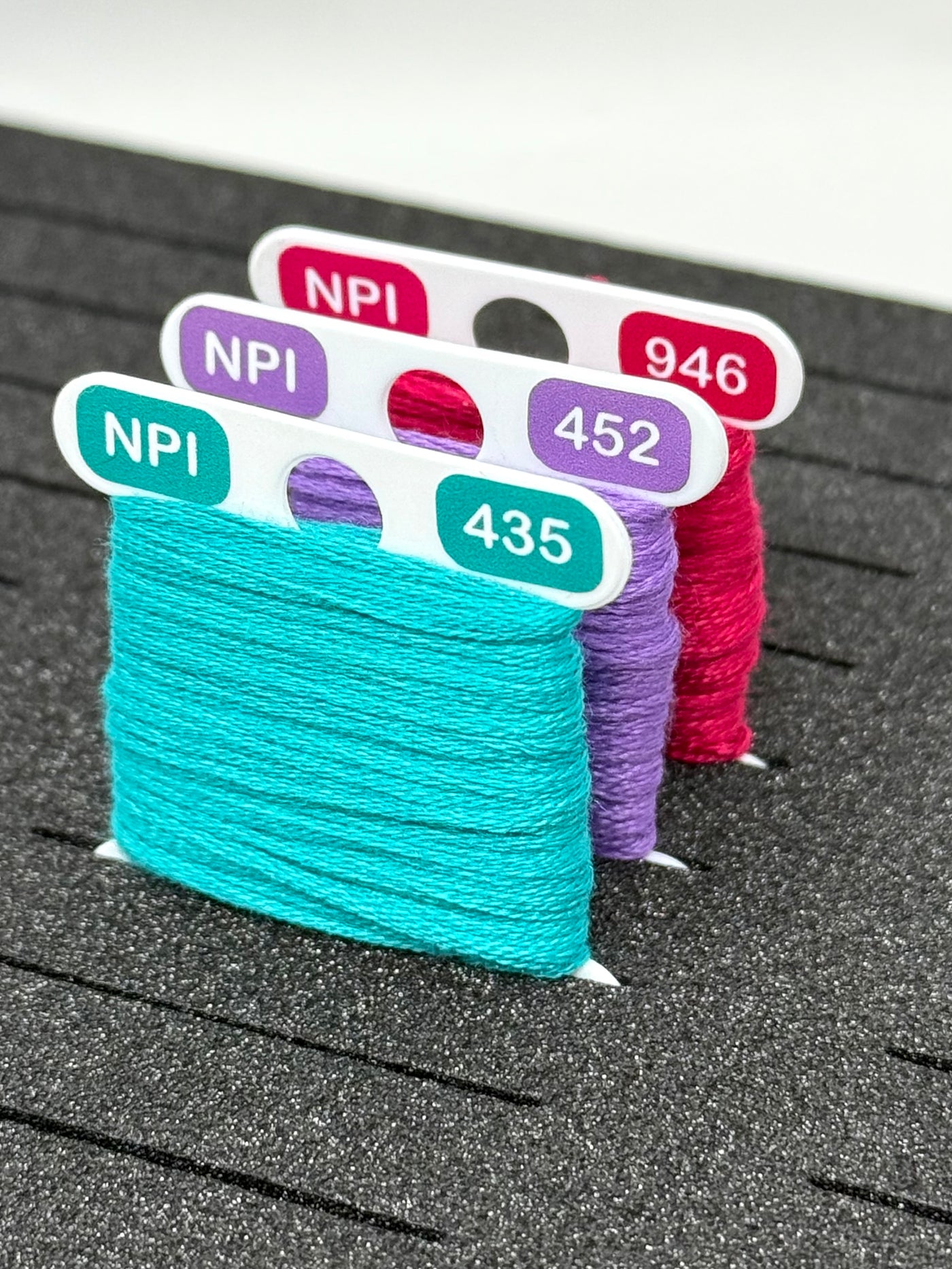 Mini colour vinyl labels for NPI (Needlepoint Inc.Silks) x476 colours