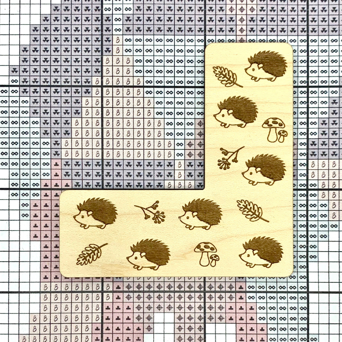 Hedgehog Pattern marker window Cross Stitch and embroidery tool magnetic needle minder
