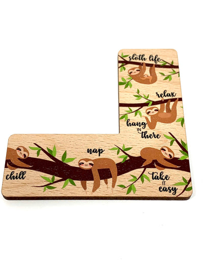 Sloth pattern marker window Cross Stitch and embroidery tool magnetic needle minder