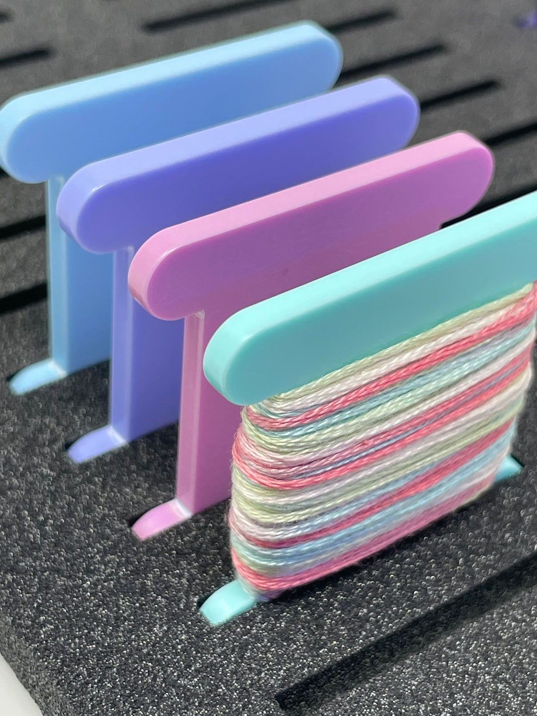 SWEET PASTELS MIX 3mm acrylic bobbins (set of 24 or 60 bobbins)