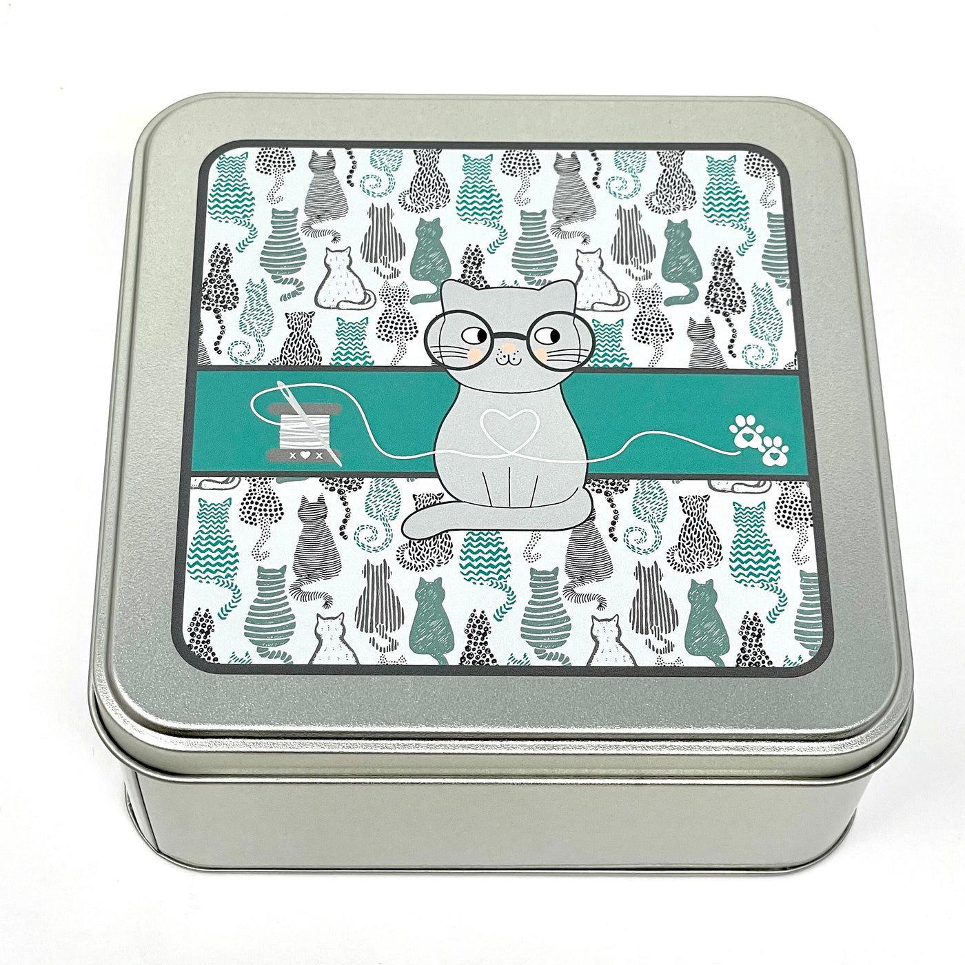 Nerdy cat tin with 20x wooden bobbins for cross stitch and embroidery projects